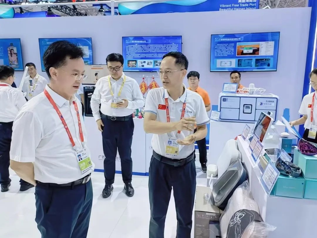 哈工天愈应邀出席第六届中国国际消费品博览会