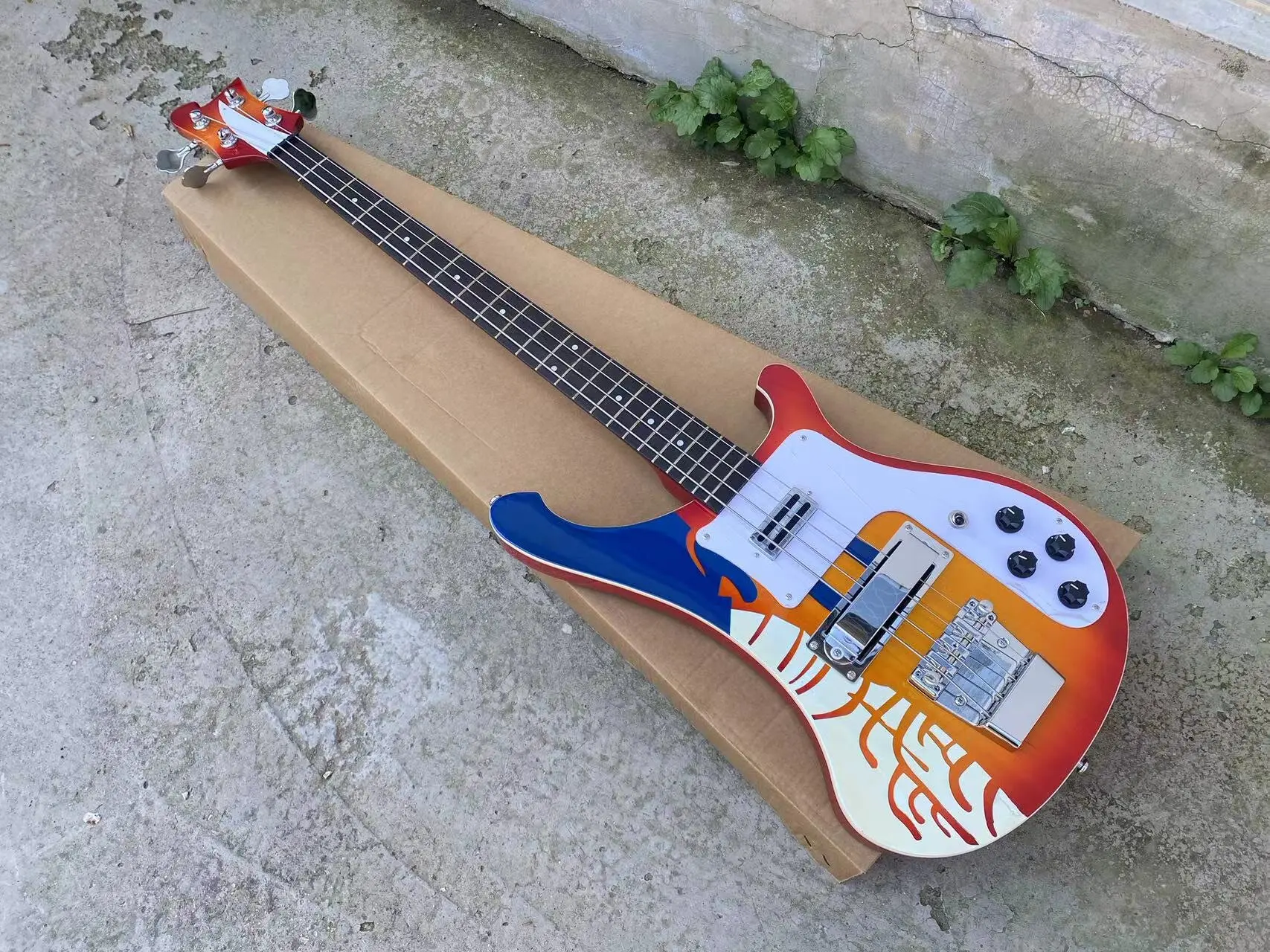 lux guitar