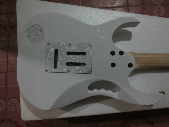 lux guitar