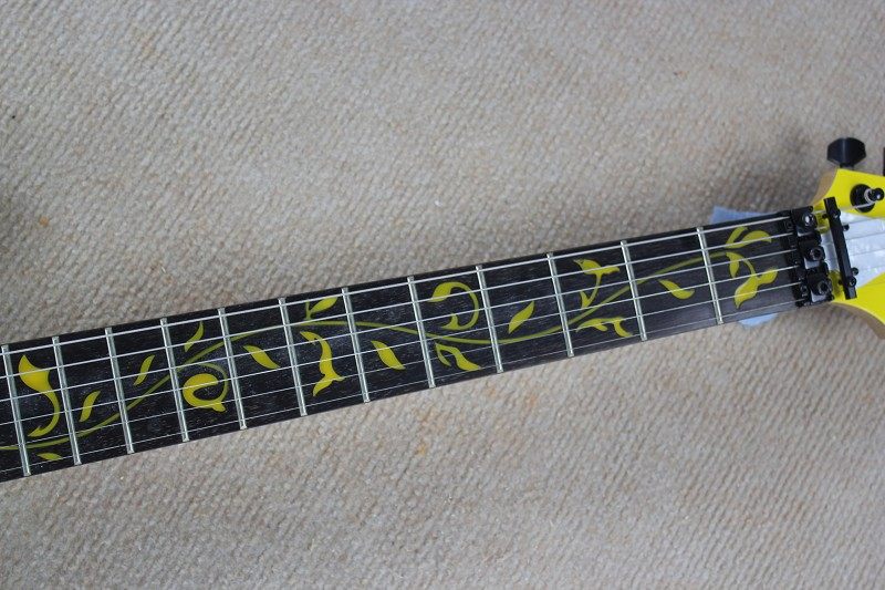 lux guitar