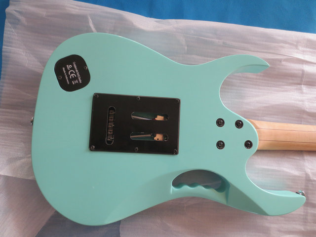 lux guitar