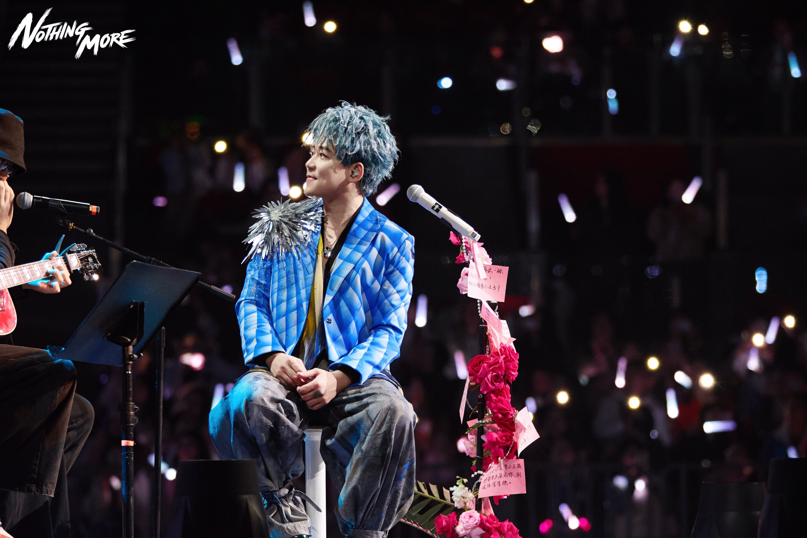 苏醒重庆演唱会暖心落幕，山城元素点燃“真心之约”