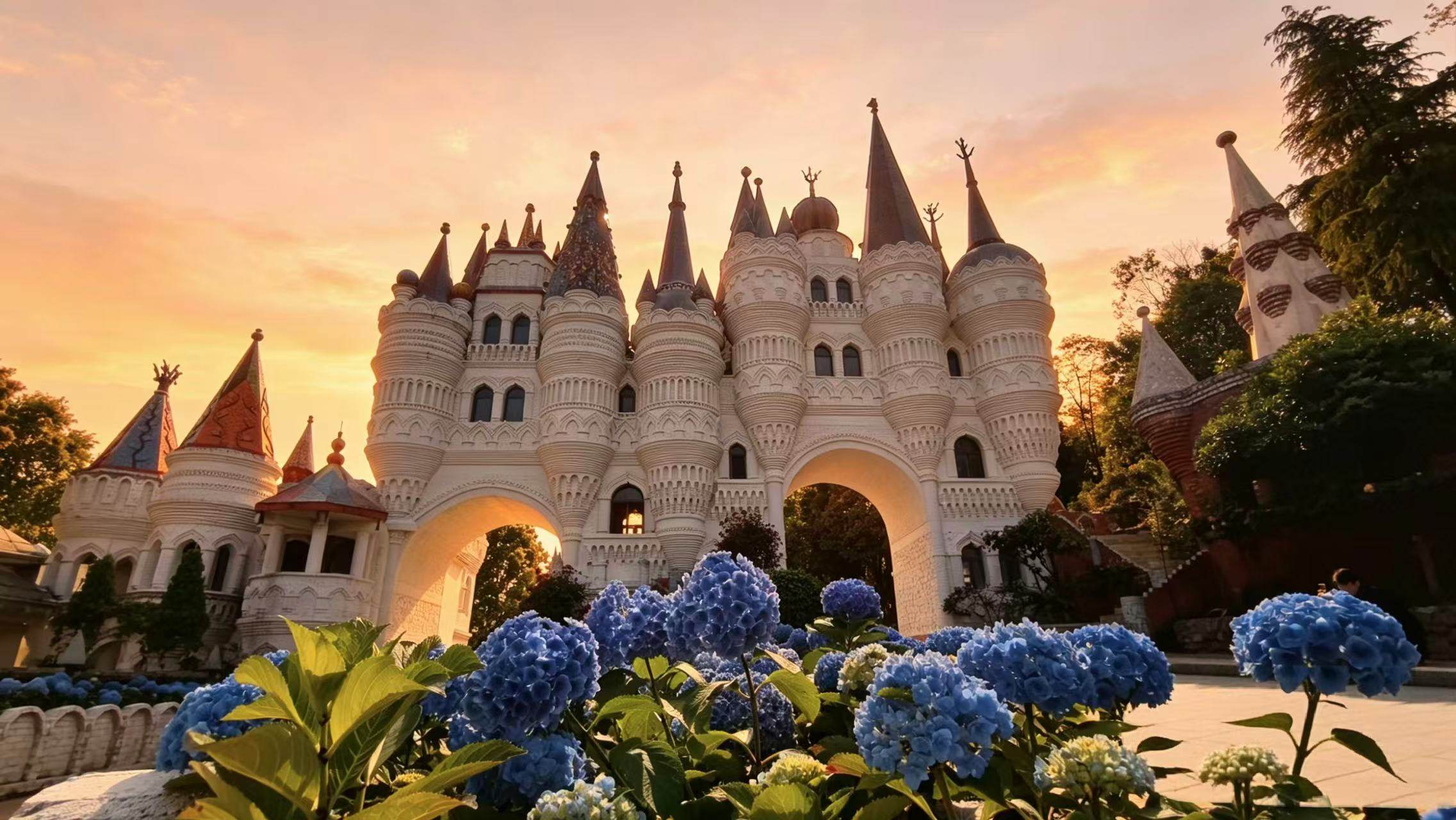 西南首个沉浸式旅拍主题乐园亮相中梁山 重庆海石奇镜 5 月盛大开园