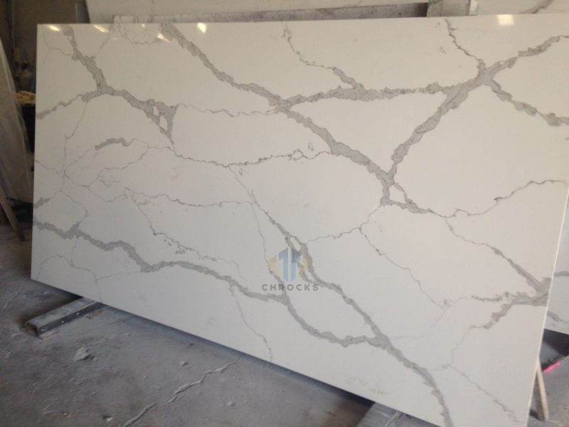 Calacatta White Luna Quartz Slab 9600