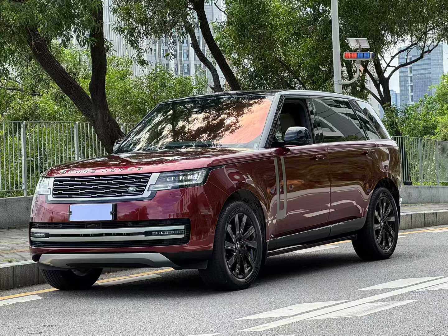 Range Rover