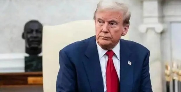 【腾飞移民】USCIS启动史上最严庇护/难民身份复审，23万绿卡申请即刻暂停！