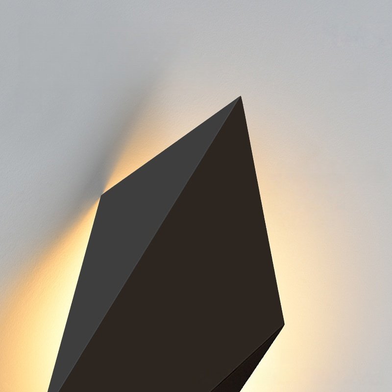 Minimalist Geometric Wall Lamp