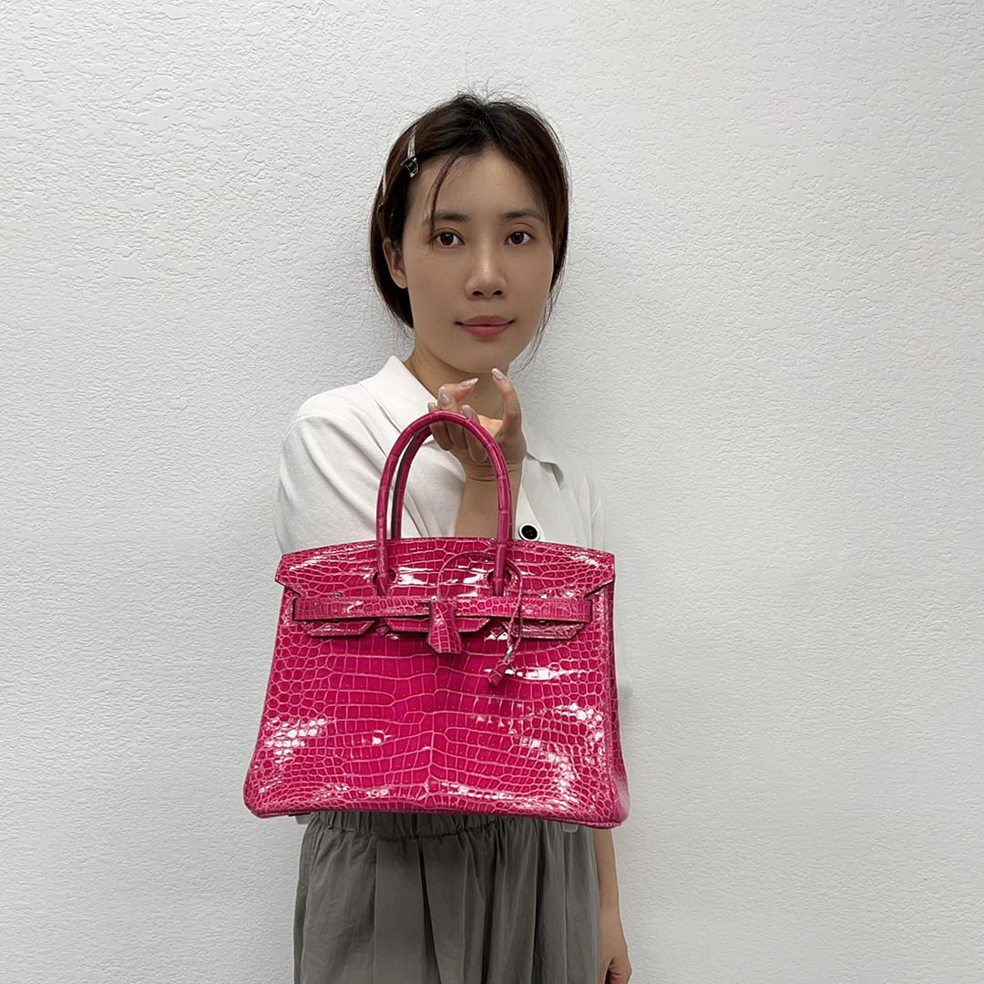 Birkin 30' 5J Fuschia Shiny Alligator leather PHW