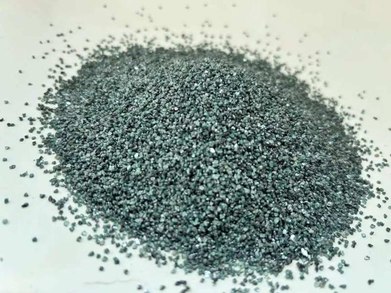 Green silicon carbide