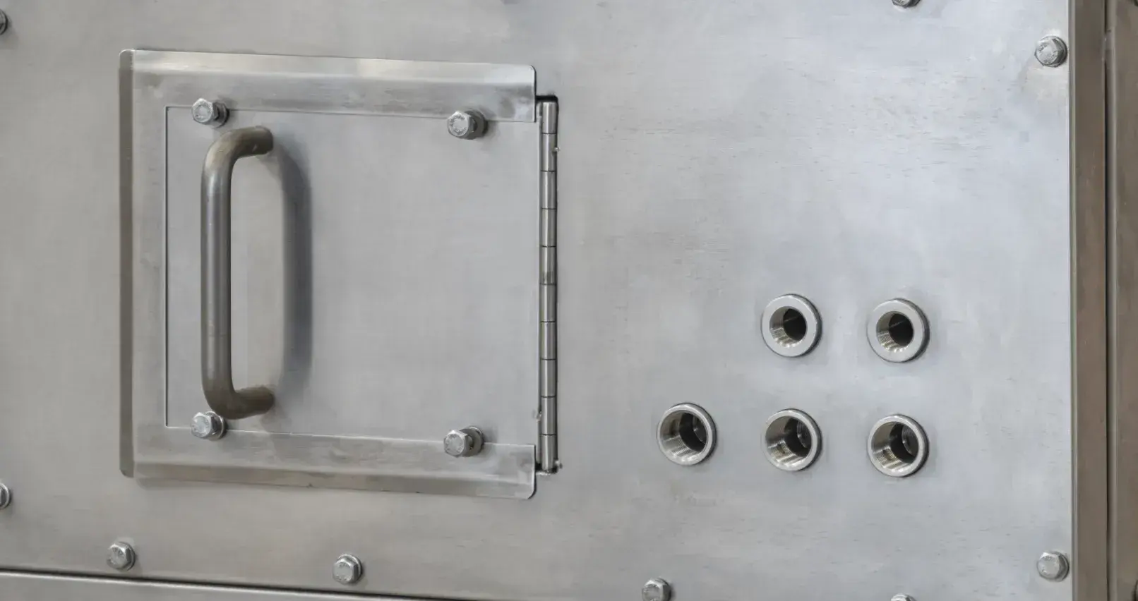 Section 0 of Design and features