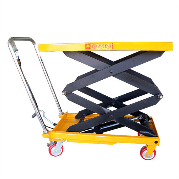 Mobile platform hydraulic lift 1.5m lift table manual hydraulic platform car small fixed loading and unloading truc