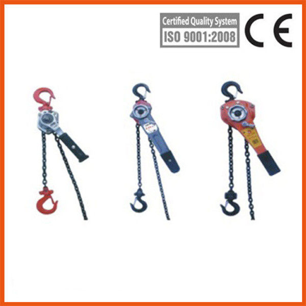 Portable lifting chain hoist