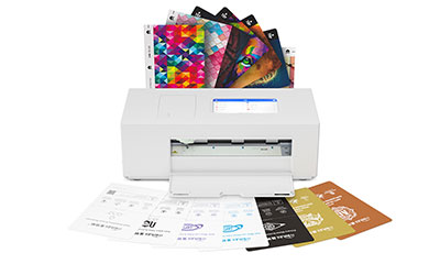 What are the advantages of using a 4-layer structure in screen protector?