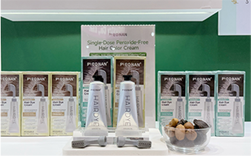 启彩生物首秀亚太美容展