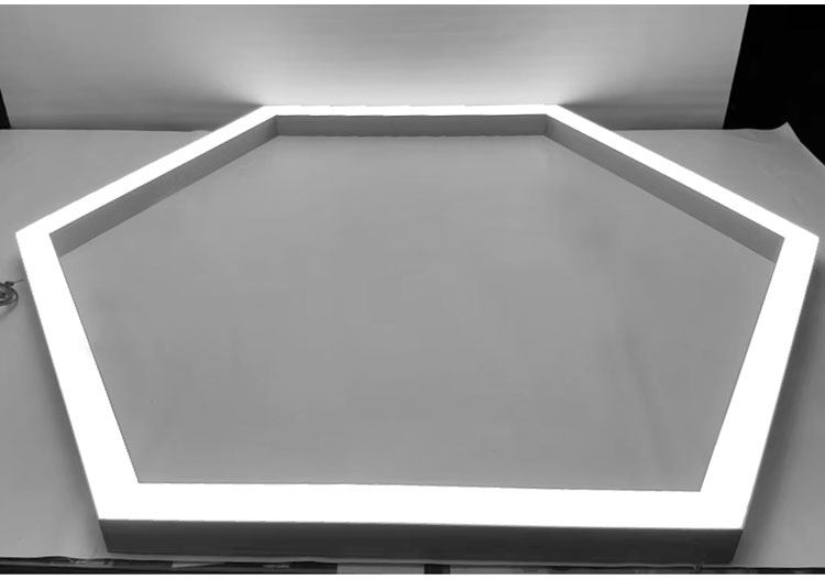 Hexagonal-Linear-Light