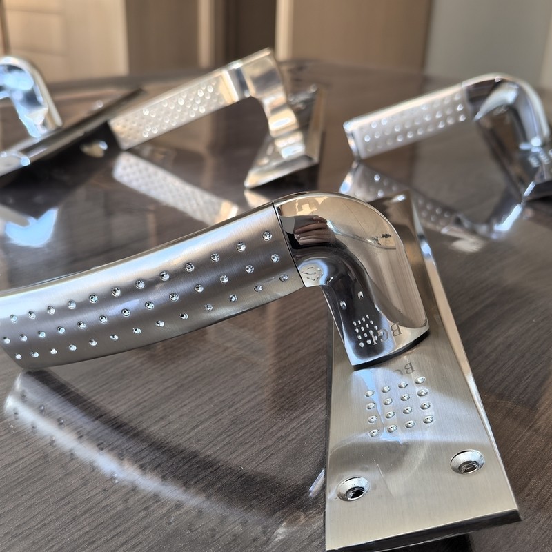 Saudi Classic Door Handles Wenzhou Source Factory of Door Handles