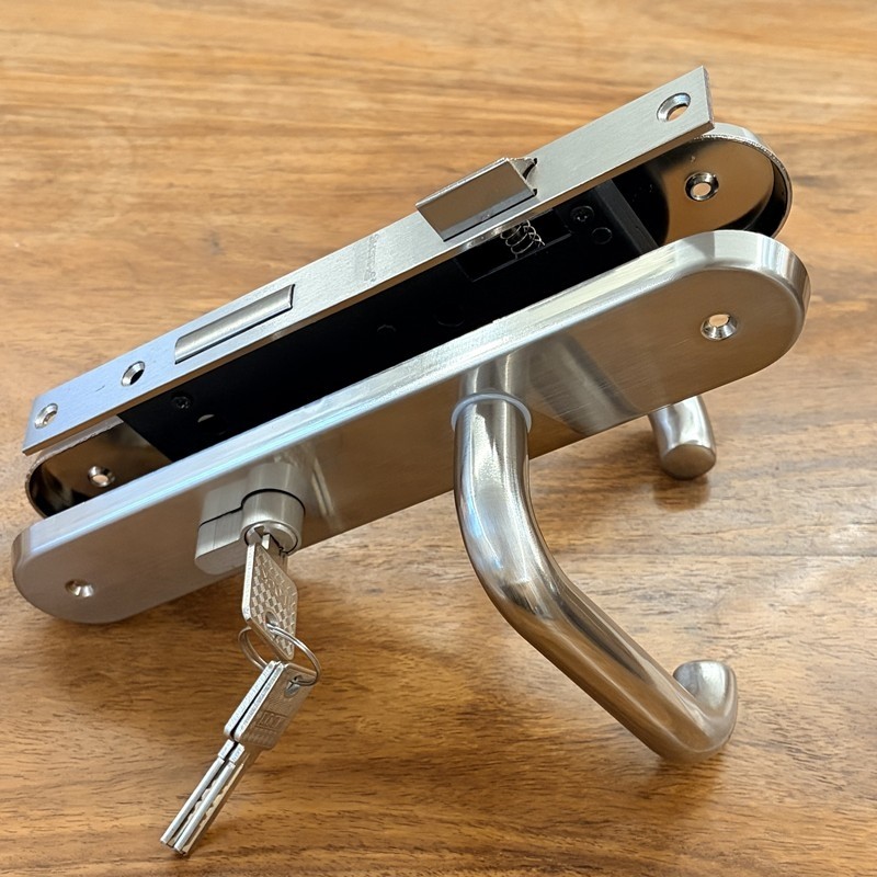 Yongjia Shuangli Hardware CO.,ltd