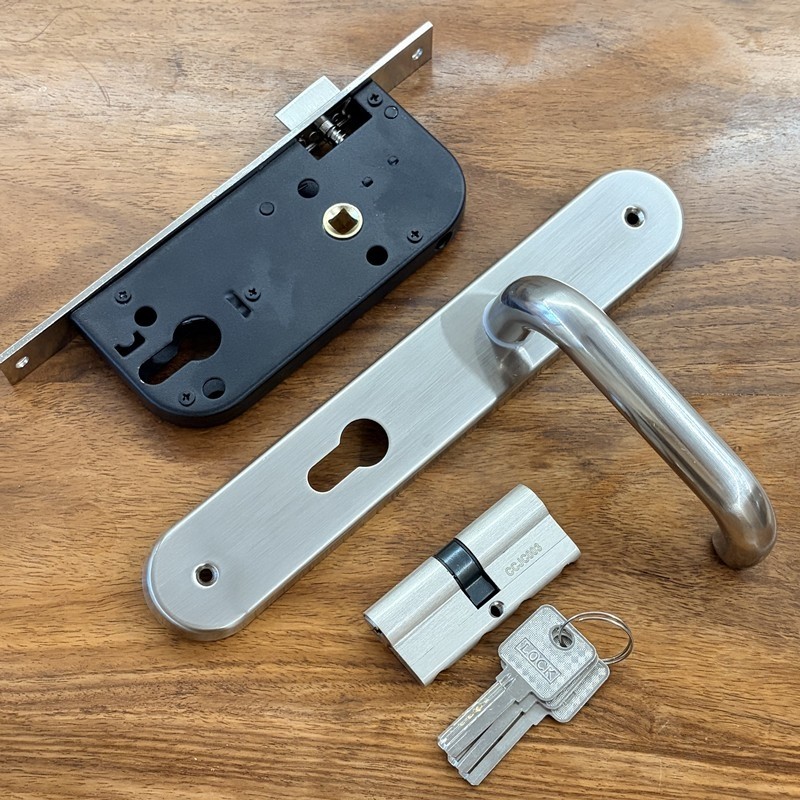 Yongjia Shuangli Hardware CO.,ltd