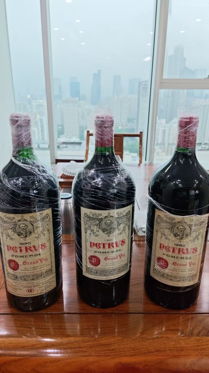 1980,1981,1982 PETURS 6L