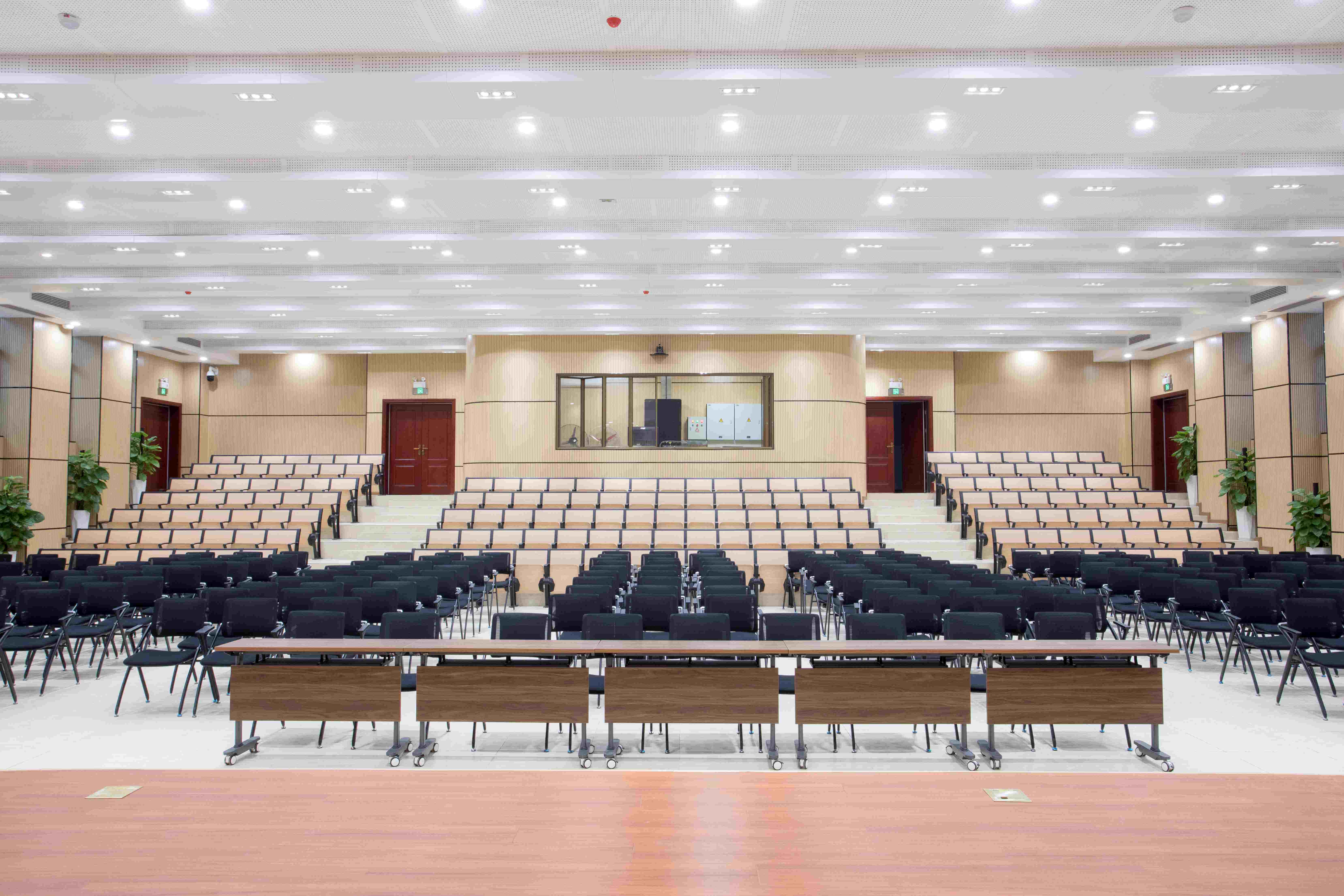 教育学校