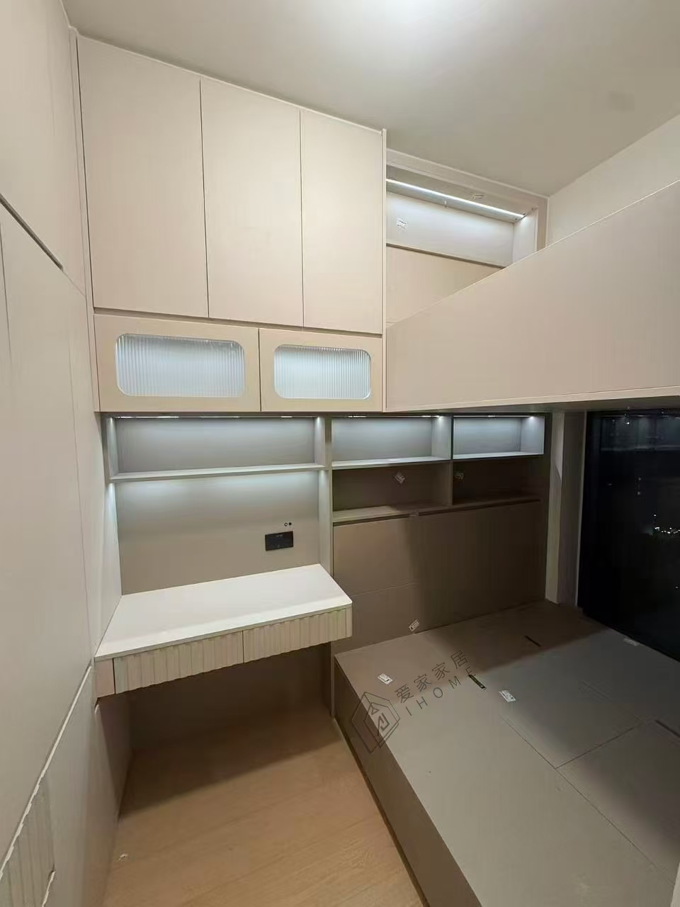 香港油麻地高臨