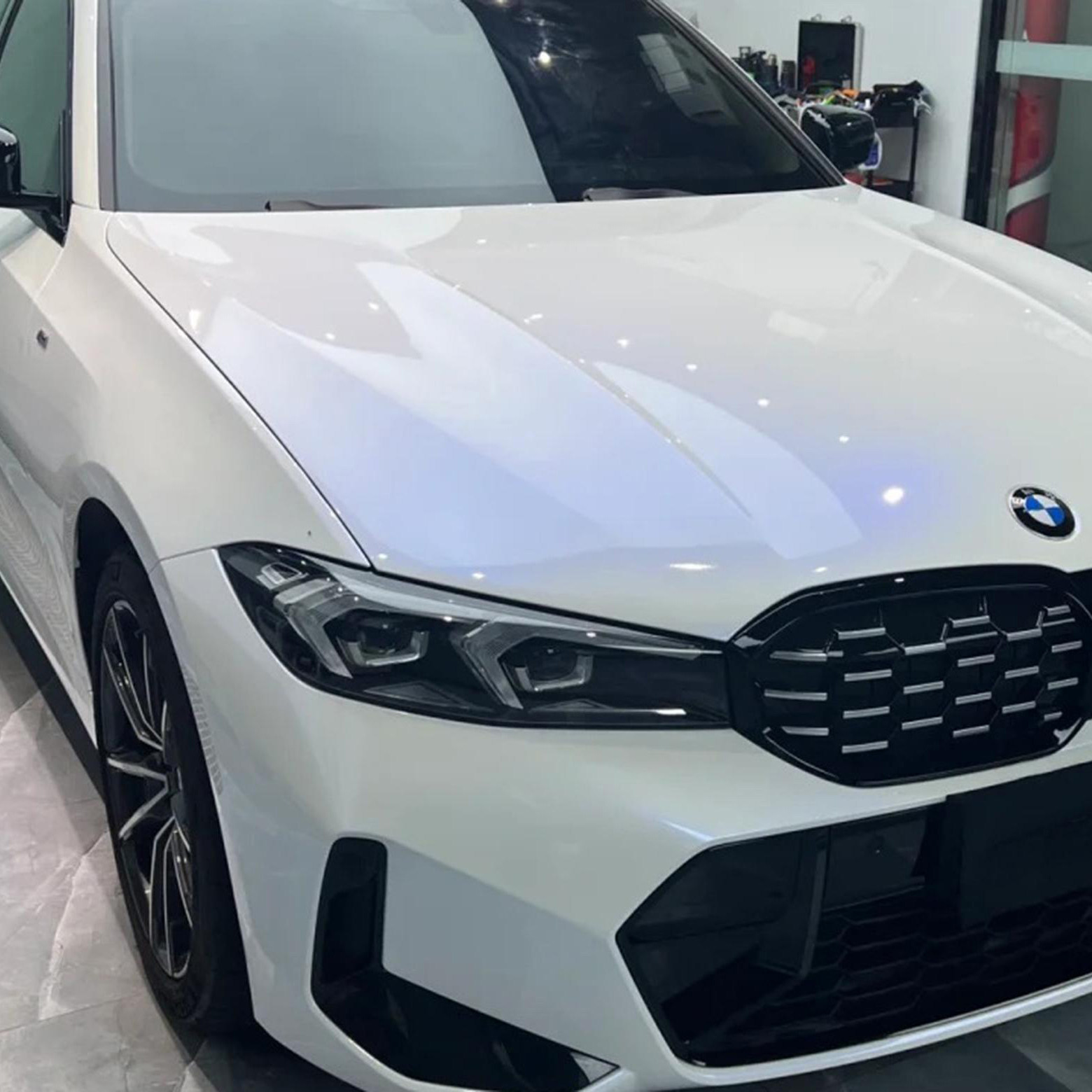 Pearl White-Changing Blue PET Car Wrap