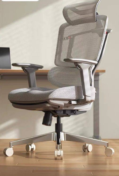 GT Chair  CZ005 高田覓柔 人體工學椅