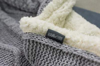 Chenille Blanket With Sherpa Back