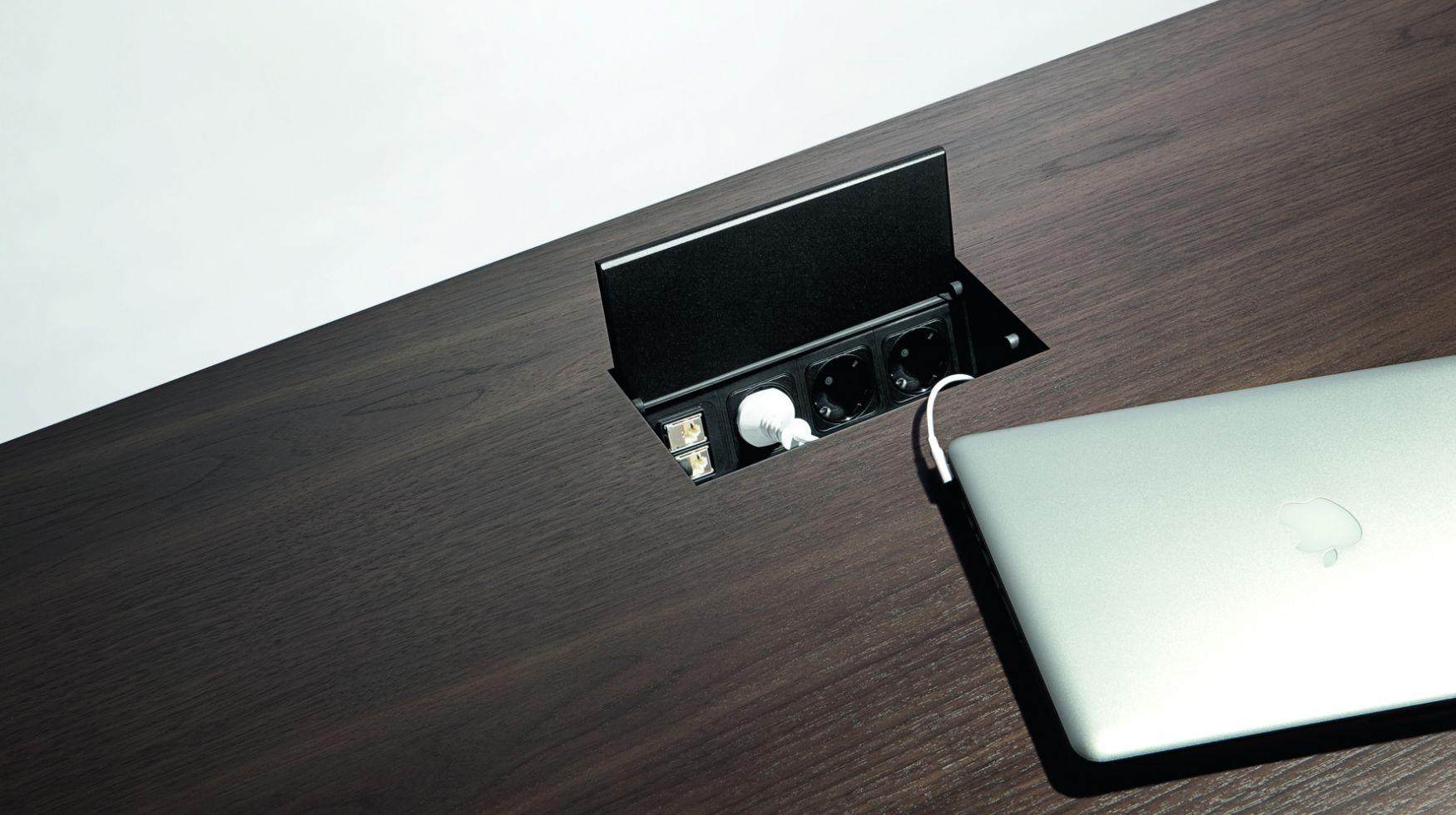 北琛（深圳）家具有限公司