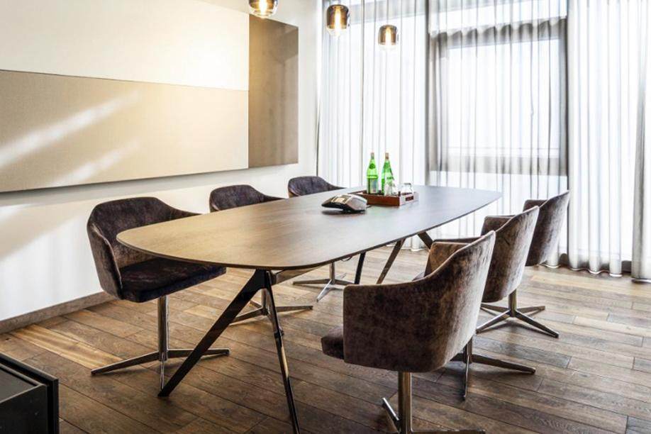 北琛（深圳）家具有限公司