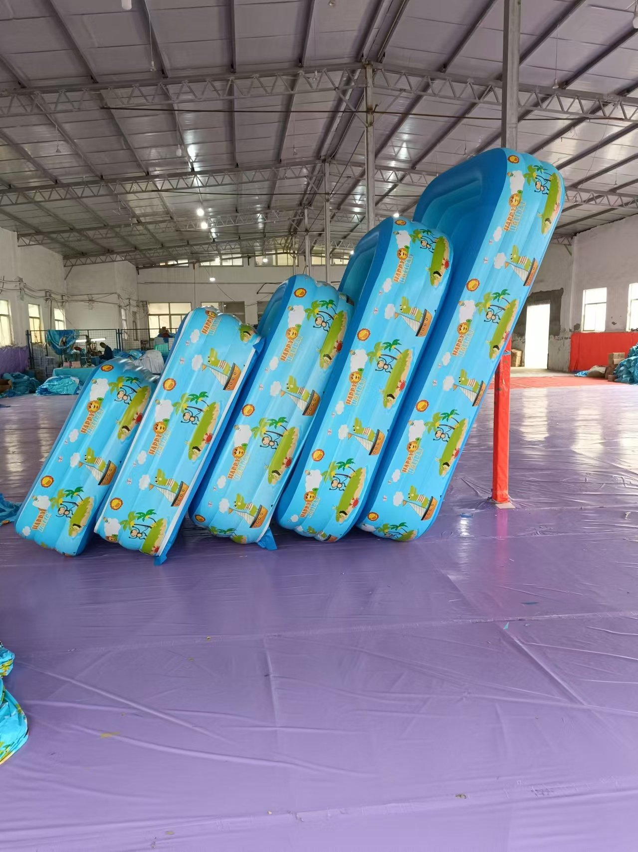 Inflatable swim pool