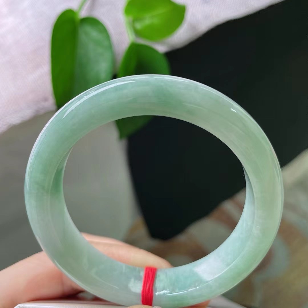  Jade bracelet