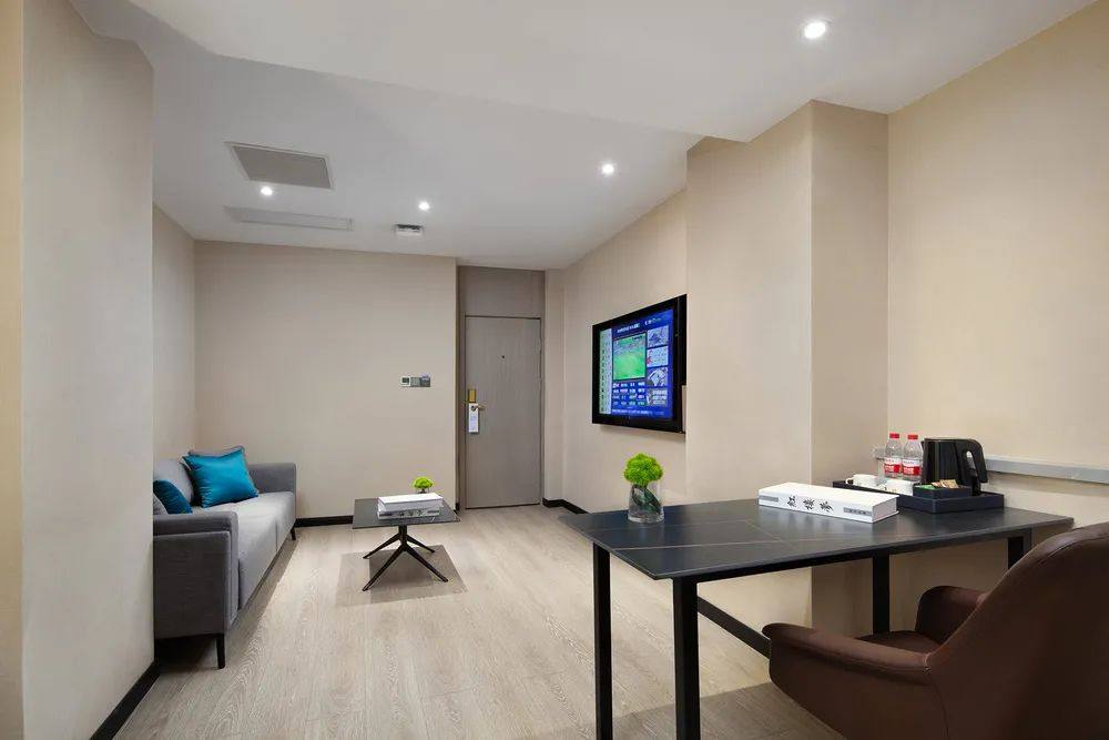 61CWp411AjL-1024x1024