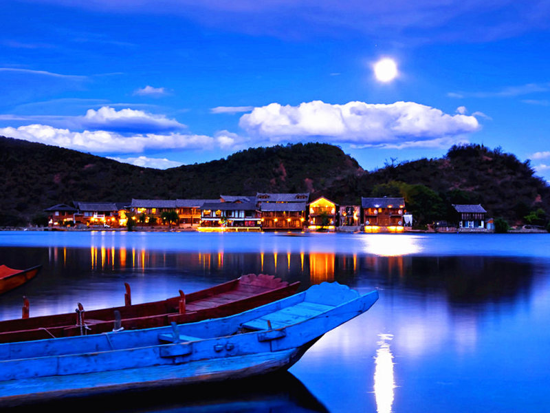 5 Days Lijiang Tour to Lugu Lake