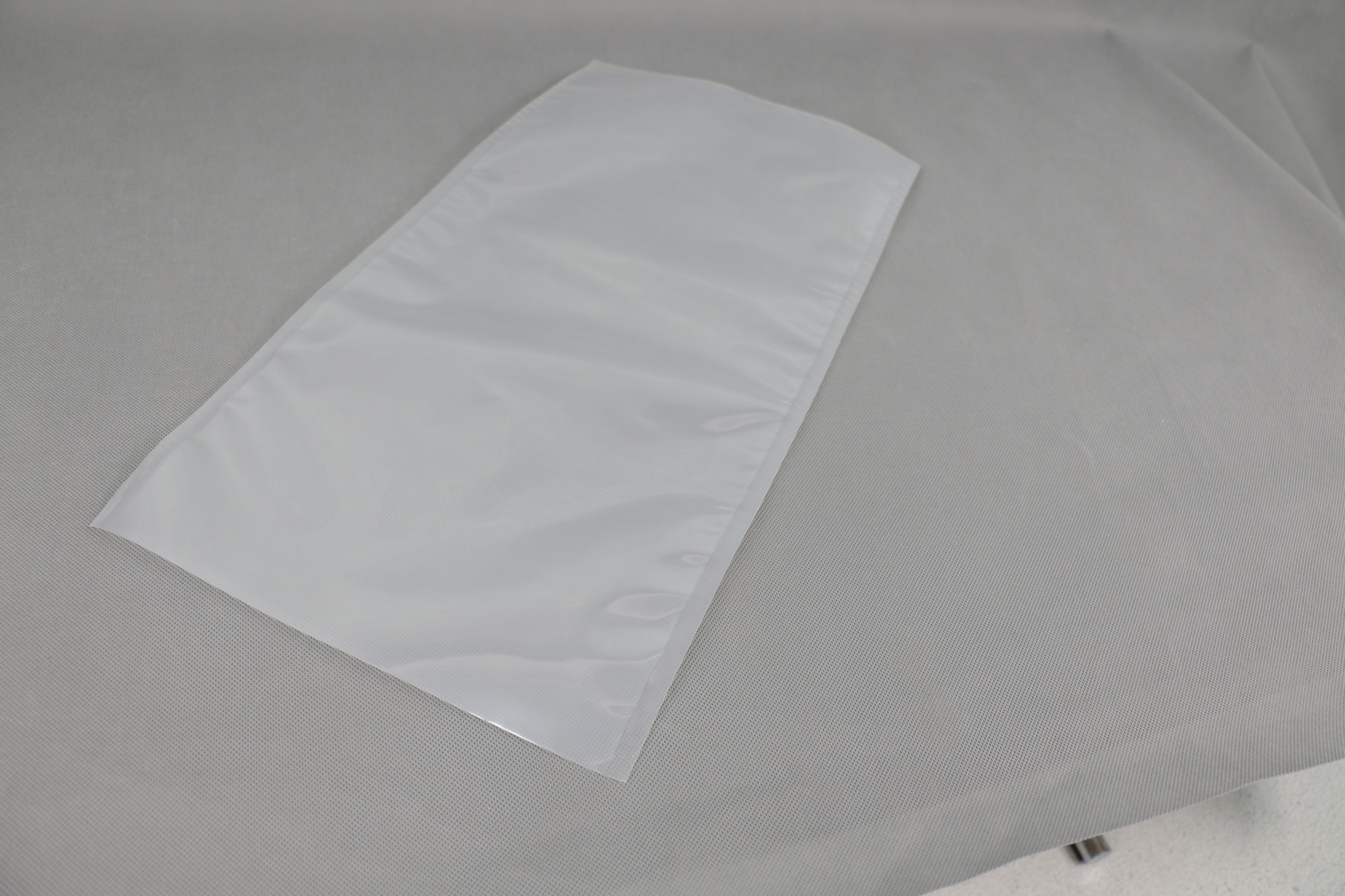 Transparent nylon vacuum bag