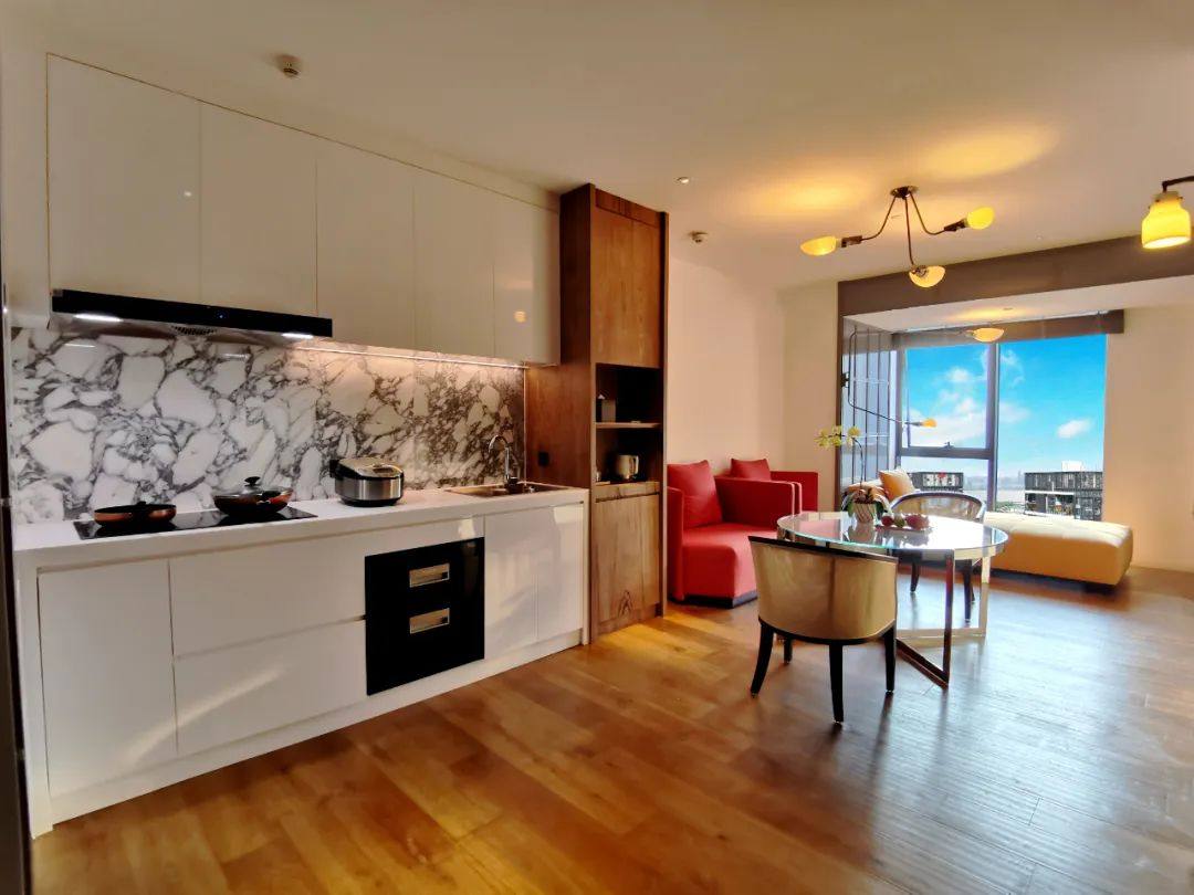 深圳市辰湾置业有限公司