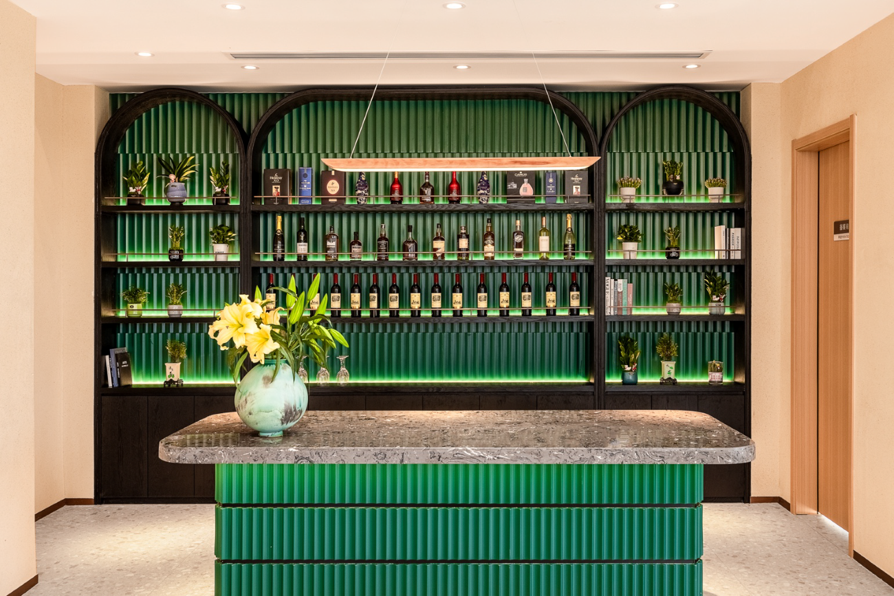 深圳市辰湾置业有限公司