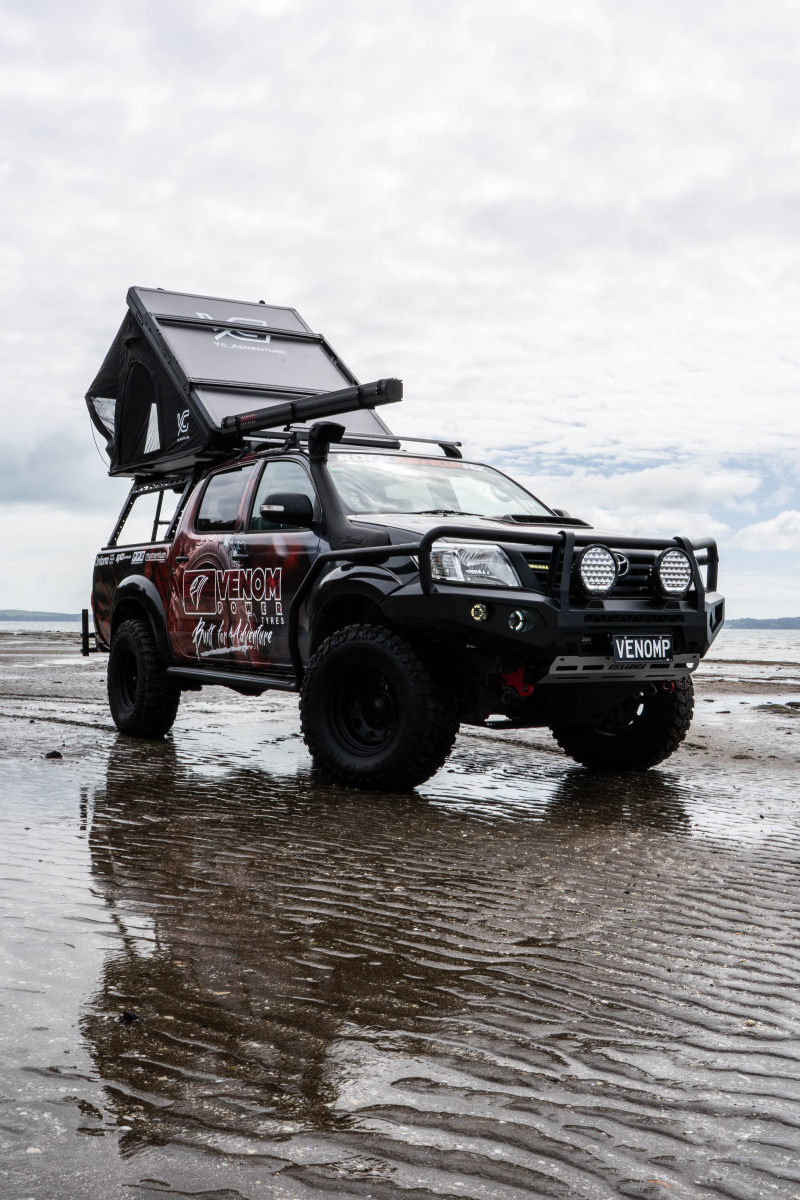 YC 1.4S Roof Top Tent