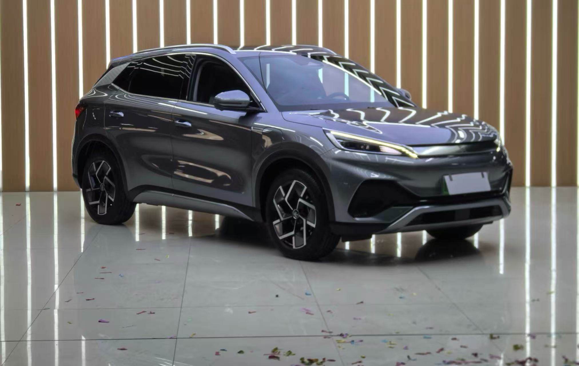 Yichun Xingyue Paipai Car Trading Co., Ltd