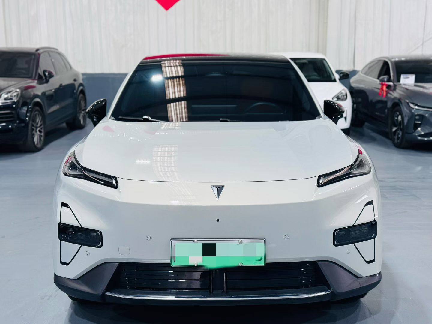 Yichun Xingyue Paipai Car Trading Co., Ltd