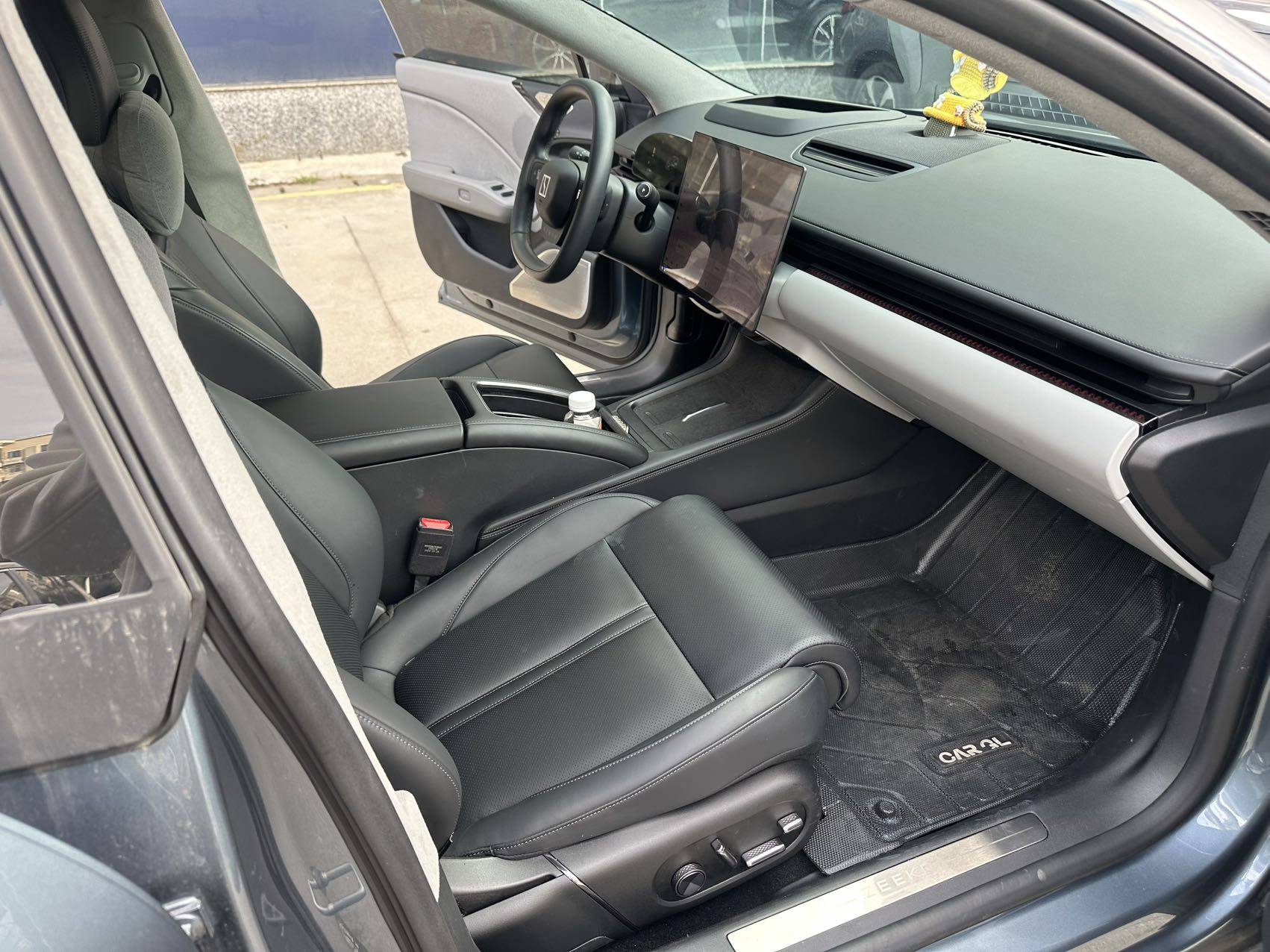 Yichun Xingyue Paipai Car Trading Co., Ltd