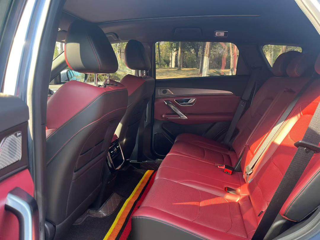 Yichun Xingyue Paipai Car Trading Co., Ltd