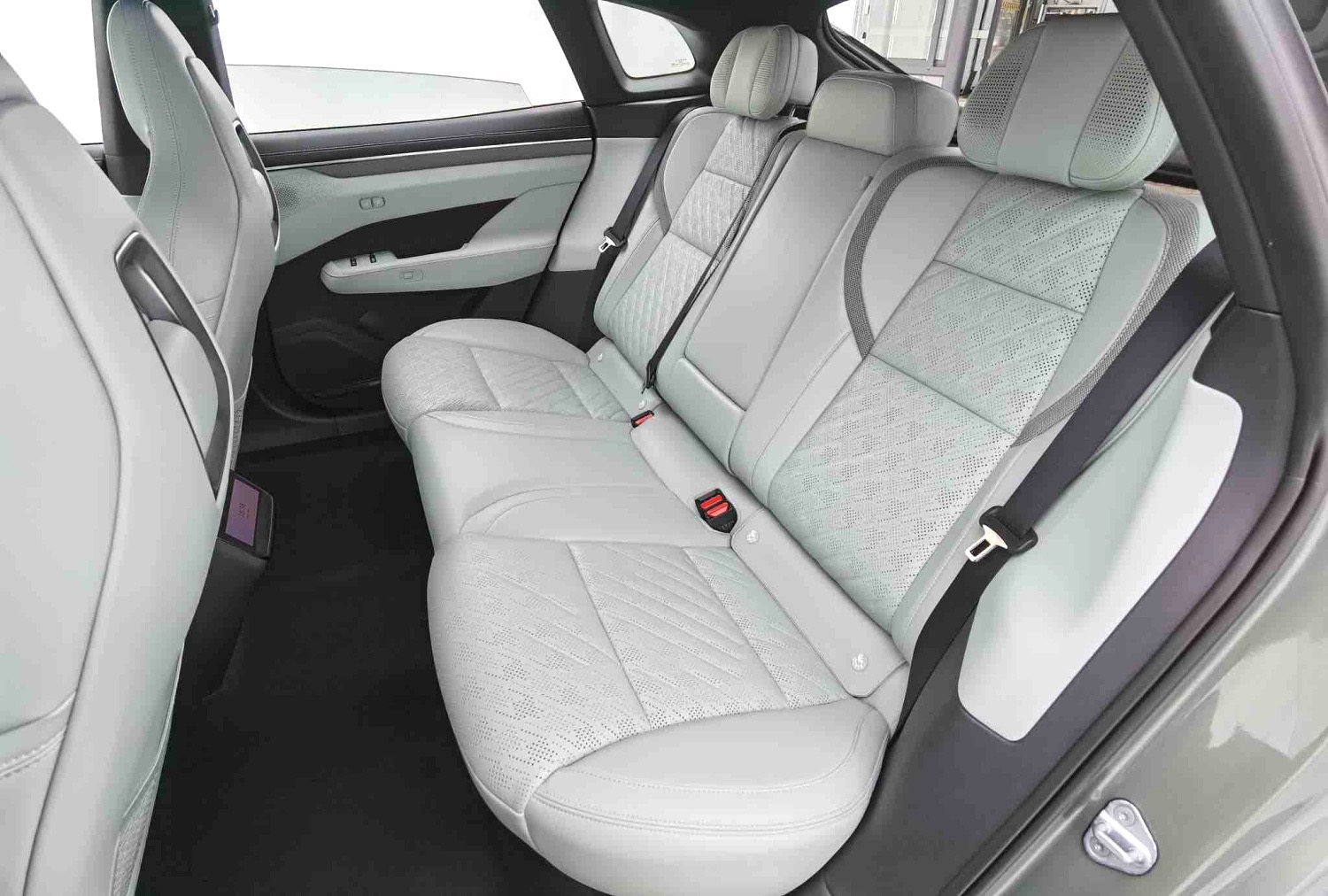 Yichun Xingyue Paipai Car Trading Co., Ltd