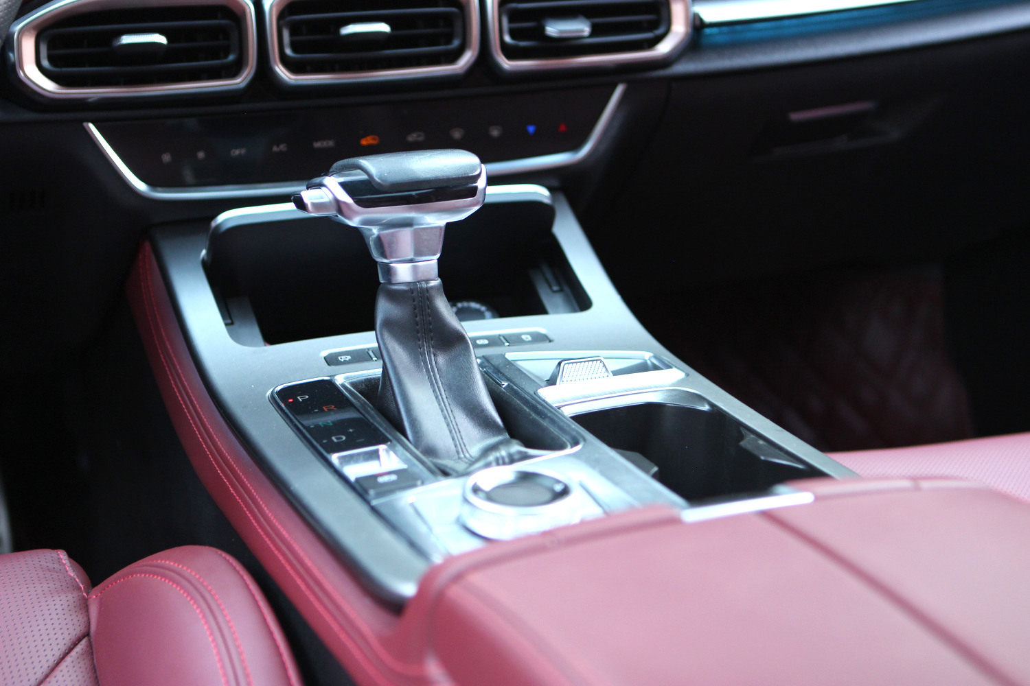 Yichun Xingyue Paipai Car Trading Co., Ltd