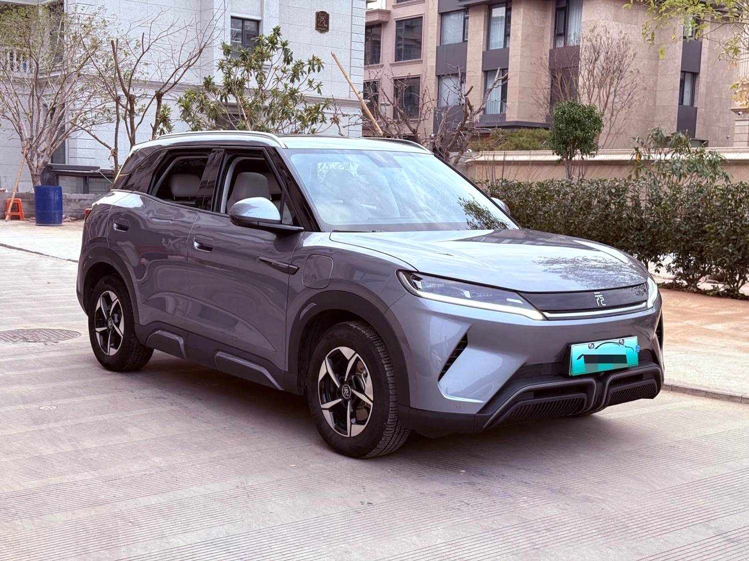 Yichun Xingyue Paipai Car Trading Co., Ltd