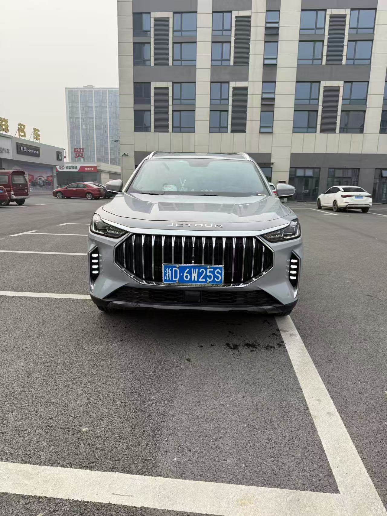 Yichun Xingyue Paipai Car Trading Co., Ltd