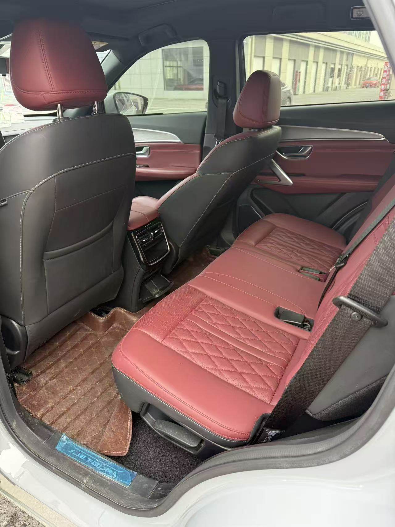 Yichun Xingyue Paipai Car Trading Co., Ltd