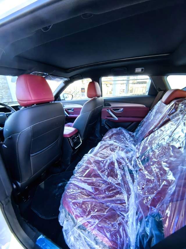 Yichun Xingyue Paipai Car Trading Co., Ltd