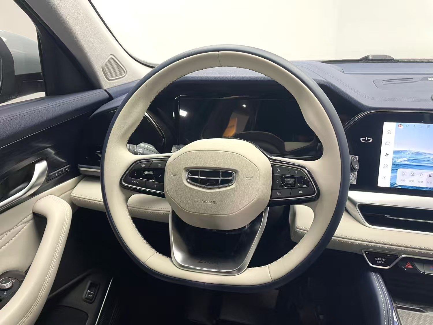 Yichun Xingyue Paipai Car Trading Co., Ltd