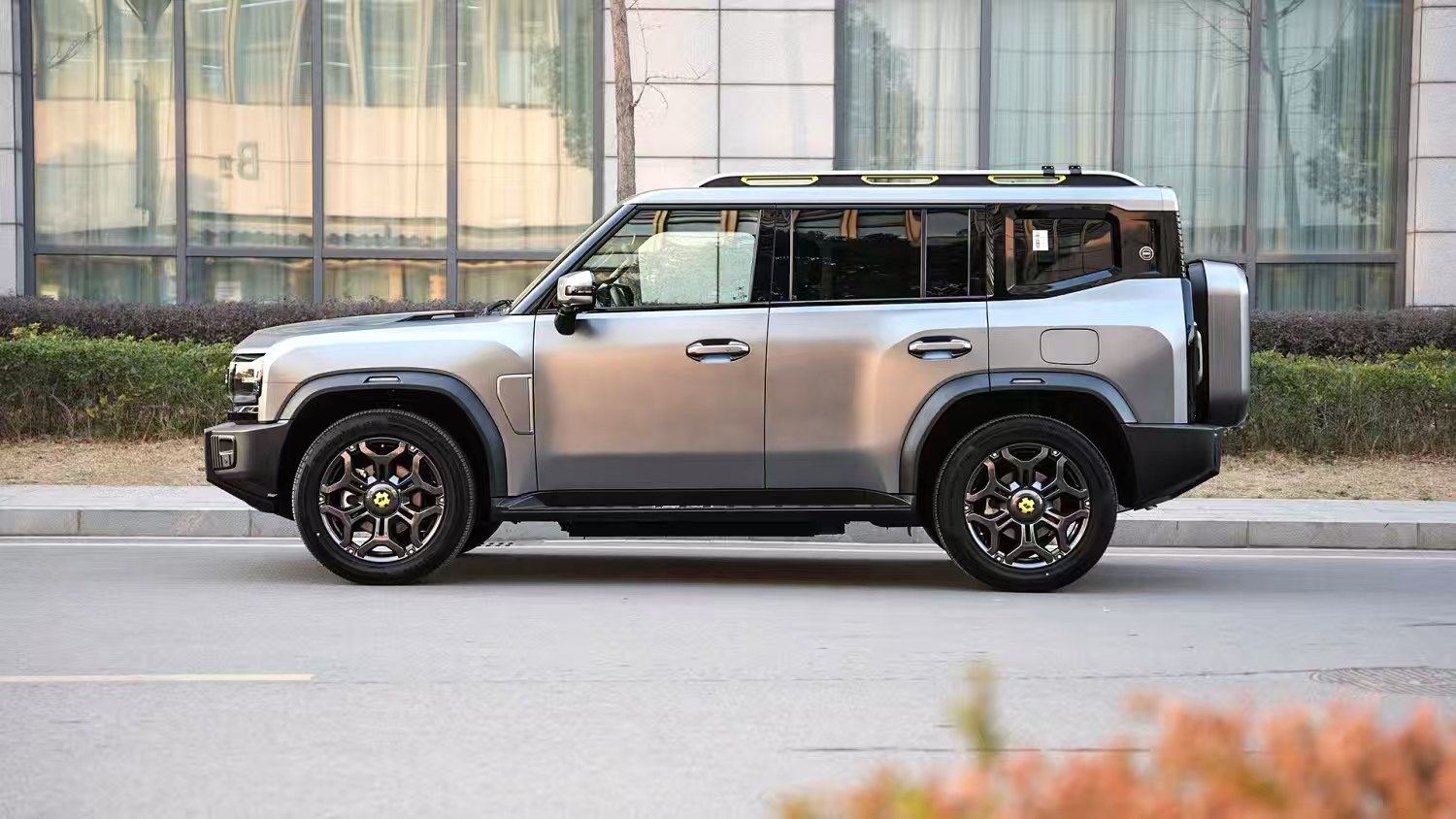 Yichun Xingyue Paipai Car Trading Co., Ltd